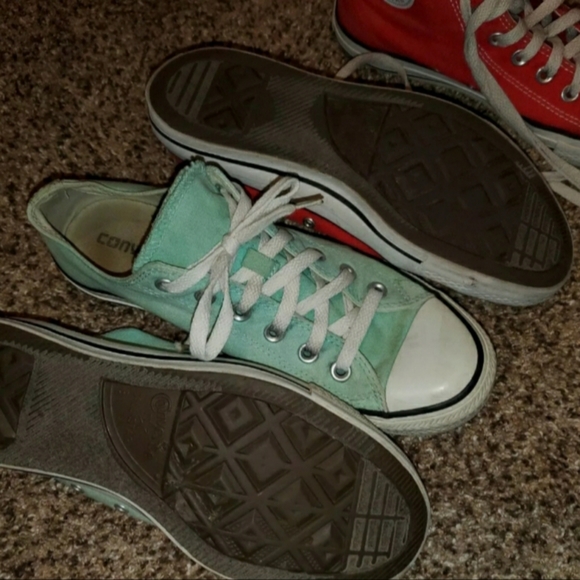 Converse 10 - Picture 2 of 4